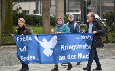 Demo der rechten Ver­schwörungs­­szene in Frankfurt