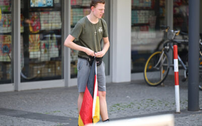Gegen­kundgebung beim CSD in Bingen