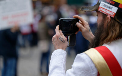 »Friedensdemo« der Corona-Rechten in Frankfurt